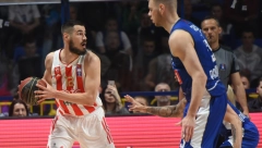 CRVENO-BELI UTIŠALI "MORAČU" Zvezda slavila u Podgorici posle tri i po godine i overila prvo mesto pred plej-of ABA lige