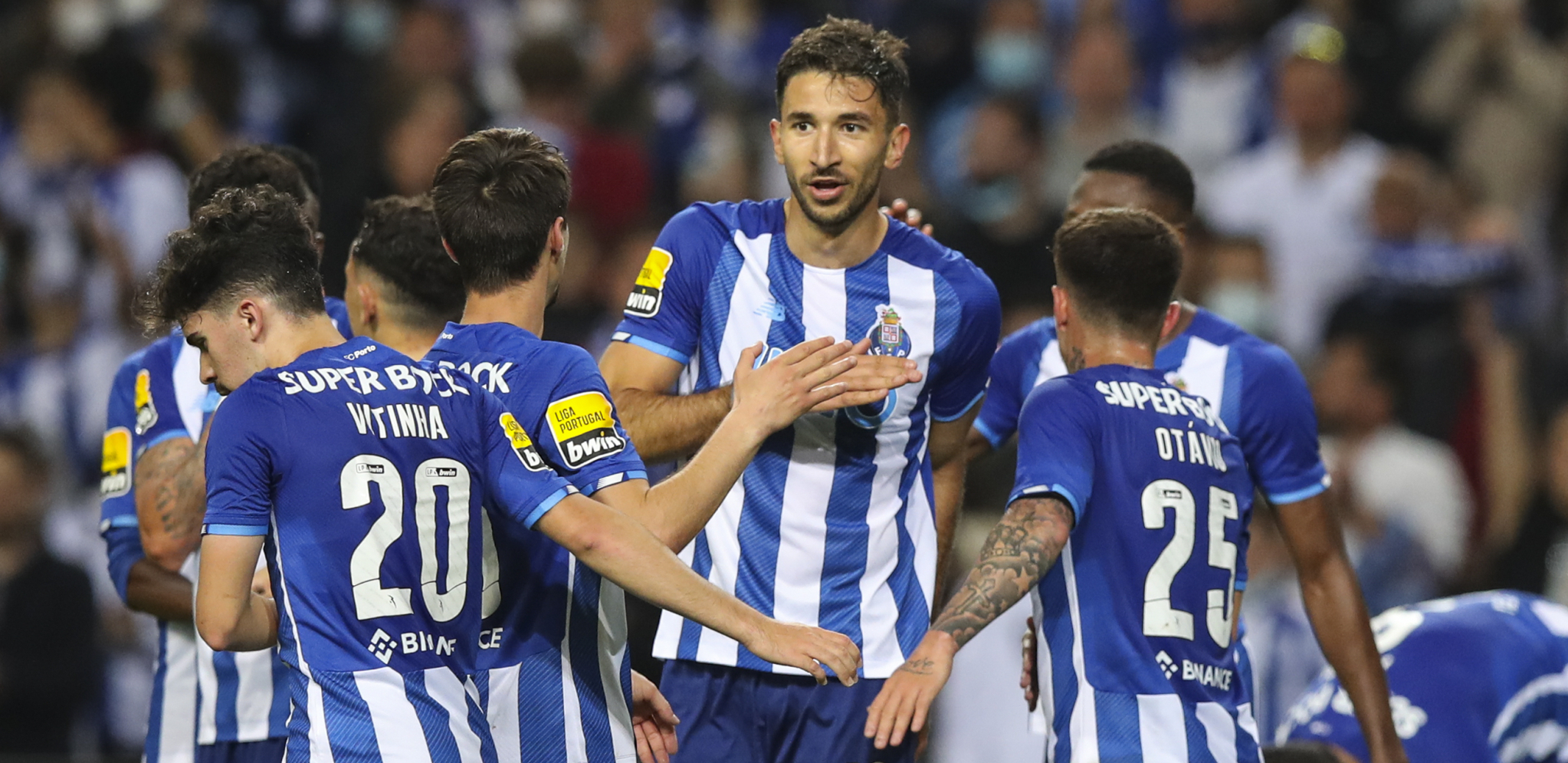 NEBESKI SKOK SRBINA Pogledajte gol Marka Grujića koji je doneo vođstvo Portu (VIDEO)