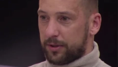 MAJKA ALKOHOLIČARKA, OTAC SE TEŠKO RAZBOLEO Evo kako je Dino govorio o svojoj porodici i teškom detinjstvu: Bila je užasno nasilna