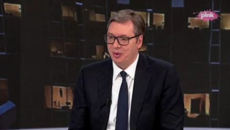 BRAT ME POZVAO PRE POČETKA EMISIJE Vučić otkrio nepoznati detalj u "Hit tvitu"