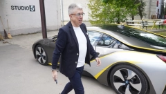 SAŠA POPOVIĆ PROVOZAO MAŠINU OD POLA MILIONA EVRA Vozio se autobusom, a sada ima najskuplji vozni park