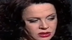 MAJKU I BRATA SU JOJ MASAKRIRALI Pevačica je zbog velikih tragedija nestala iz javnosti, a tu užasima koje kraj, jeziva ispovest