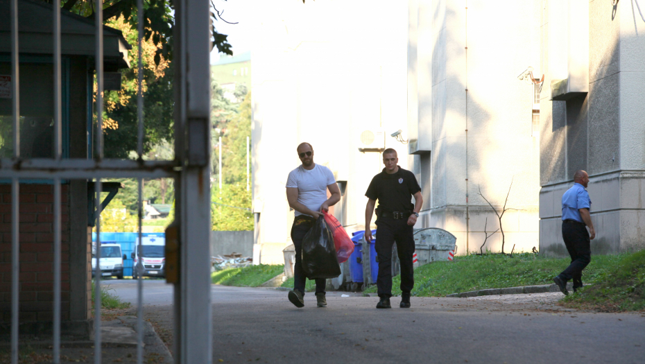 POLICIJA DOBILA HITAN POZIV Tinejdžer prijavio Darka Kostića da ga je zatvorio u ostavu i pretio da će ga ubiti