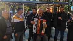 CAJKOM I VRLJIKOM NA KRISTIJANA ŠMITA "Objektivni" mediji: Visokom predstavniku prete smrću! (FOTO/VIDEO)