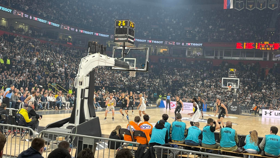 ŠOK U ARENI Partizan izgubio dobijeno, crno-beli pali posle produžetka