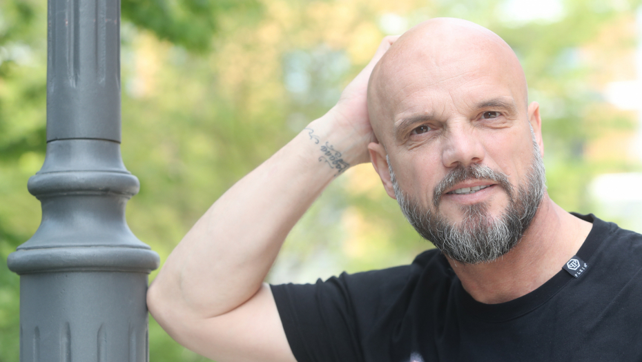 SLAVLJE U DOMU POZNATOG PEVAČA Boban Rajović ne može da dođe sebi od sreće, saopštio lepe vesti