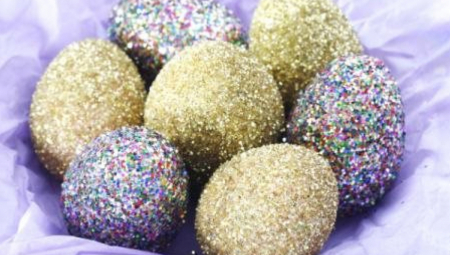 ZBOG NJIH PUCAJU I NE PRIMAJU BOJU Evo kako da izbegnete najčešće greške kod farbanja jaja