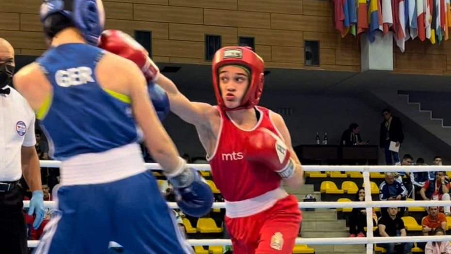 BUM-BUM Naša Sara prva zvezda EP u boksu, Simiću oteto zlato