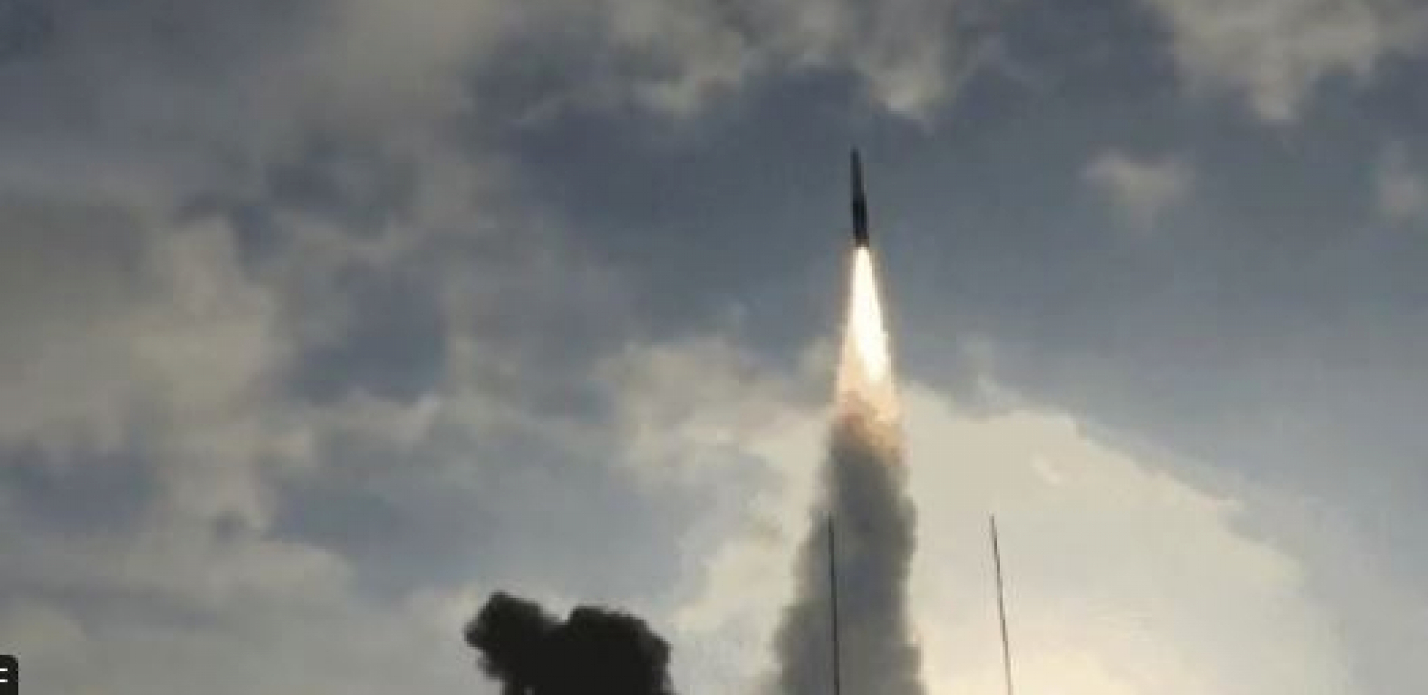 KINA ŠALJE RAKETU, A AMERIKA ĆUTI "Sve pripeme za lanisiranje su obavljenje"