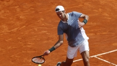 BIO JE NA IVICI PROVALIJE Rus se provukao na startu Rolan Garosa i sprečio veliku senzaciju