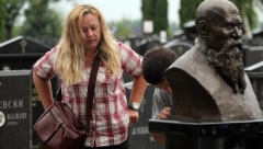 LUISOVA ŽENA PREDOSETILA TRAGEDIJU?! Silvana otvorila dušu i priznala da je žurio da se vrati sa nastupa da bi otišao Darku na sahranu