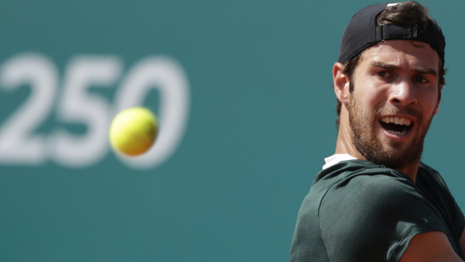 NOLE PRVO MORA DA ODRADI POSAO Ništa od reprize finala, Đokovića čeka razigrani Rus