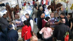 RADNO VREME ZA VASKRŠNJE PRAZNIKE Izmenjen red vožnje, a ovako rade prodavnice i pijace