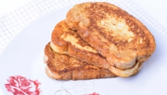 Iskoristite stari hleb: Recept za domaće prženice