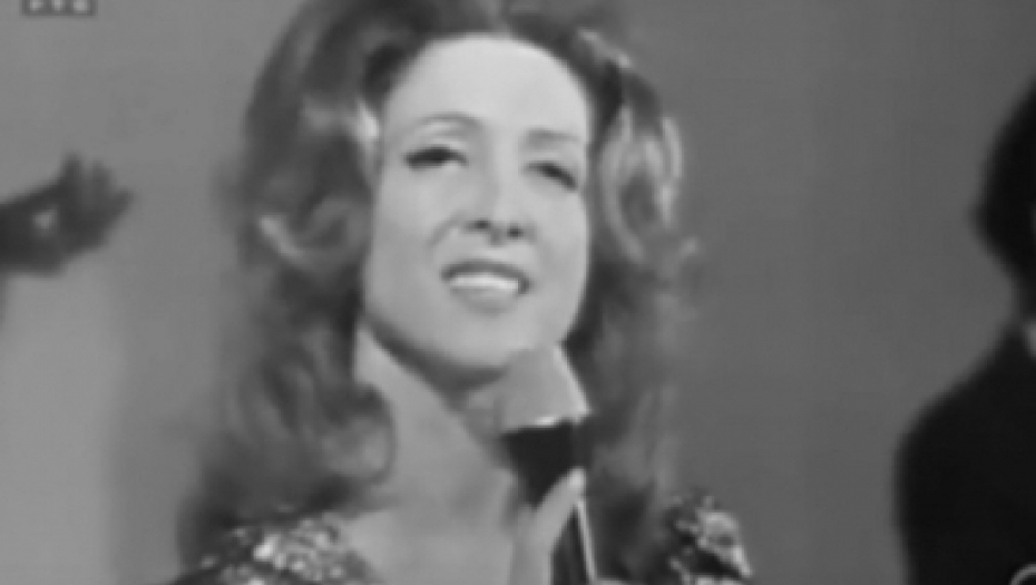 PESMU 'NA USKRS SAM SE RODILA' ZNAMO SVI Ispovest Vasilije Radojčić tera suze na oči, krila je bol od svih