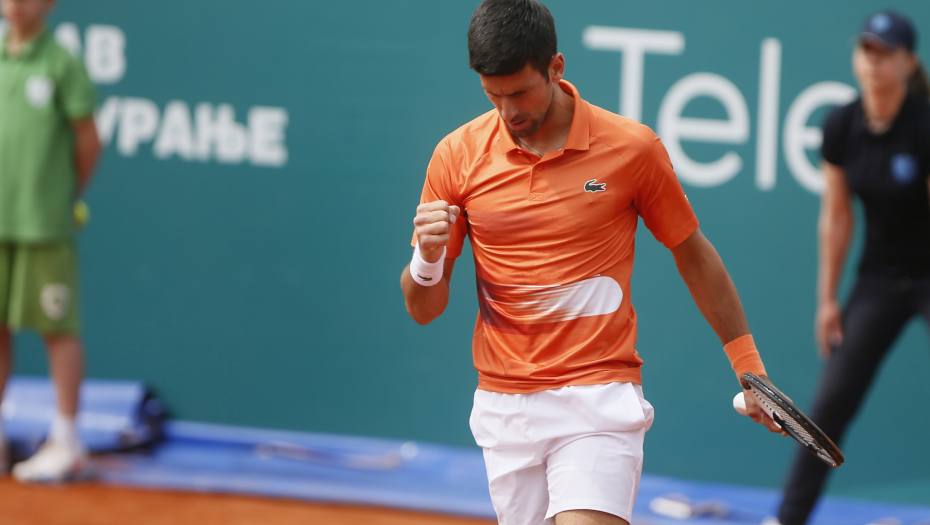 UVEK UZ NOVAKA Legendarni teniser oduševio Đokovićeve navijače i zabrinuo Nadala