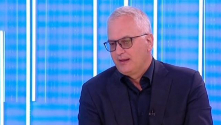 "MAKRON I VUČIĆ IMAJU POSEBAN ODNOS, VIŠE PUTA JE POMOGAO SRBIJI!" Šutanovac: On će postati lider zapadnog sveta (VIDEO)