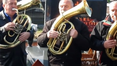SVIRANJE NA SAHRANI U BEOGRADU Od ove stvari zavisi cena! "Traže nam da sviramo kolo, rok, nešto brzo, nije nam lako!"