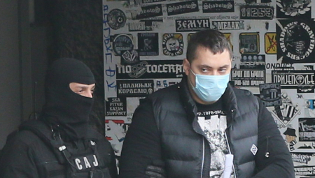 MISLIO SAM DA JE GOTOVO, DRHTAO SAM, NIJE MI BILO DOBRO Svedočio mladić koji je prošao torturu Veljinog klana, mučili su ga i silovali