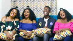 MUŠKARAC ŽENI IDENTIČNE TROJKE, A SVET JE U ČUDU, IMAJU I RASPORED VIĐANJA: "Ljudi sumnjaju da ne mogu da zadovoljim tri devojke"