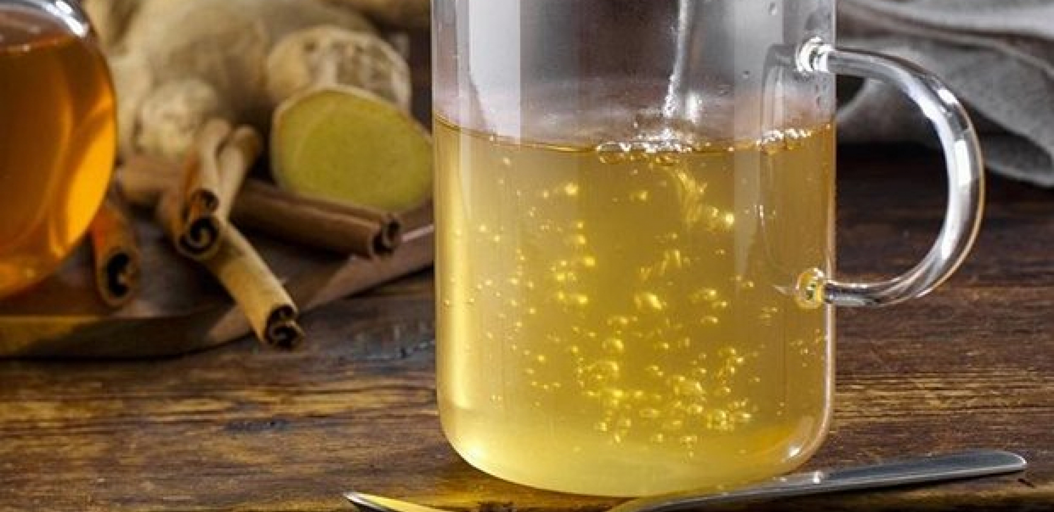 SAMO JEDAN GUTLJAJ SPAŠAVA JETRU Čisti krv i eliminiše sve otrove i nečistoće iz nje