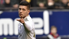 BOMBA Bajern želi Srbina iz Top lige, pikirao ga da zameni Levandovskog