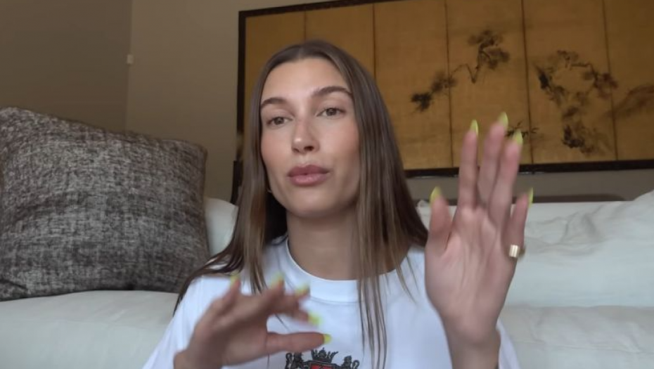 HEJLI POSTALA DŽASTINOVA SARADNICA Evo šta je sad posao slavne manekenke