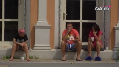 DALILA IMA ŠIZOFRENIJU, SMUČILA MI SE, KORISTI ME Matora oplela po drugarici, ne može da joj pređe preko jedne stvari