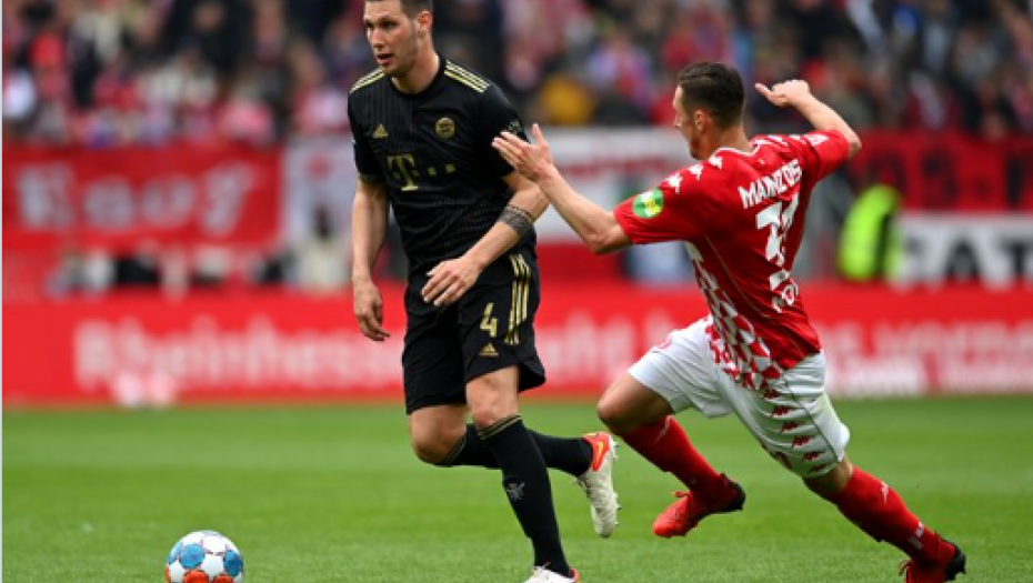 MAJNC ŠOKIRAO BAJERN Poraz Dortmunda, Keln razbio Augzburg u Bundesligi