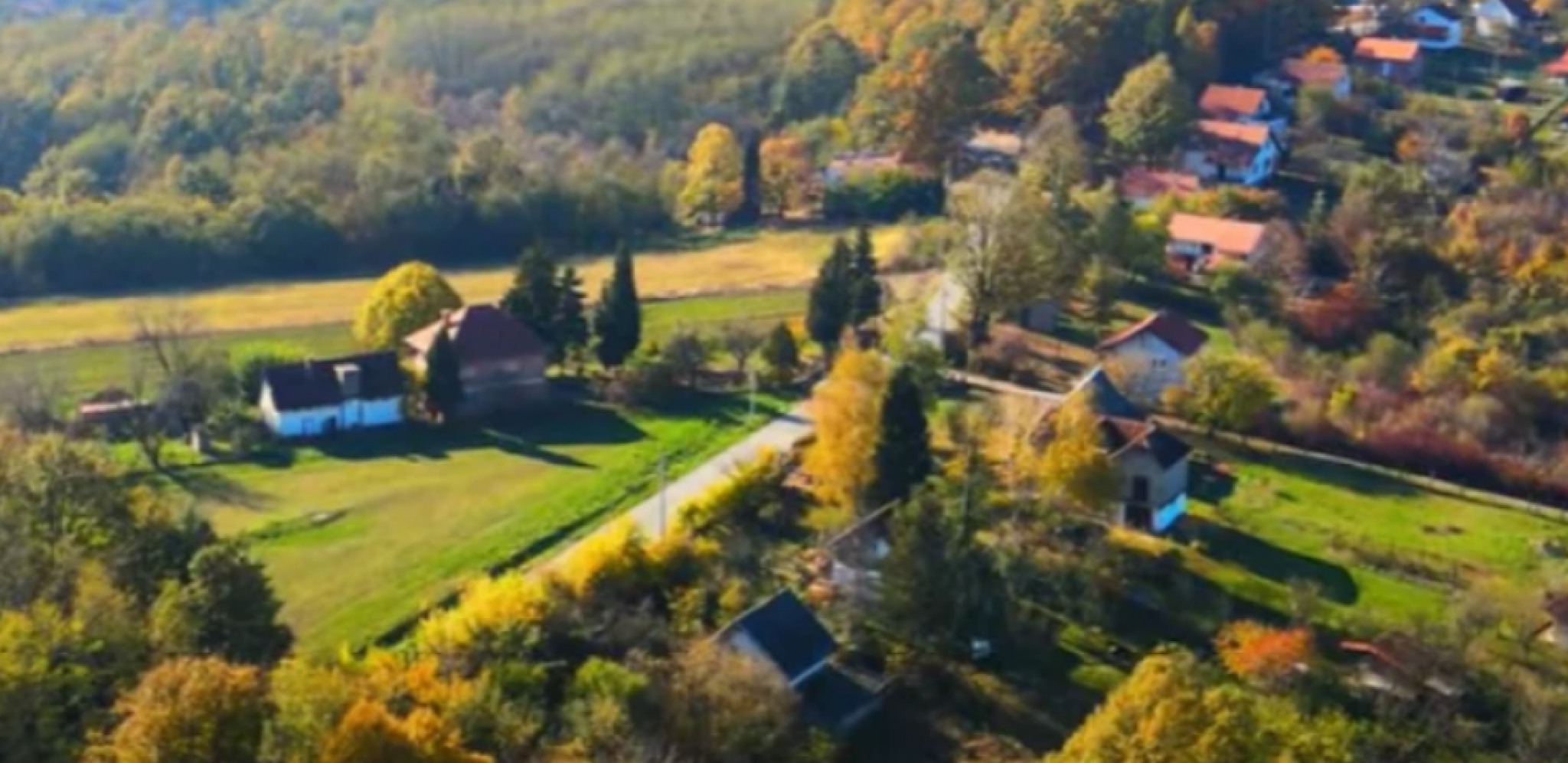 PRIČA KOJA UTERUJE STRAH U KOSTI U ovom srpskom selu meštani beže u kuće čim padne mrak (VIDEO)