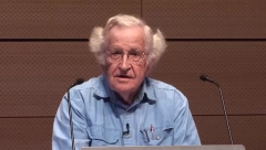 ZAŠTO AMERIKA ŠALJE ORUŽJE UKRAJINI? Noam Čomski razotkrio prave ciljeve Vašingtona