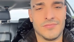 DARKO LAZIĆ NASTAVLJA SA HAOSOM NA PUTU Snimao dete kako sedi za volanom, dok je auto u pokretu