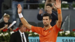 NOVAK SKINUO KAPU SVOM RIVALU Đoković na sva usta hvalio narednog protivnika, jedna rečenica je posebno zanimljiva