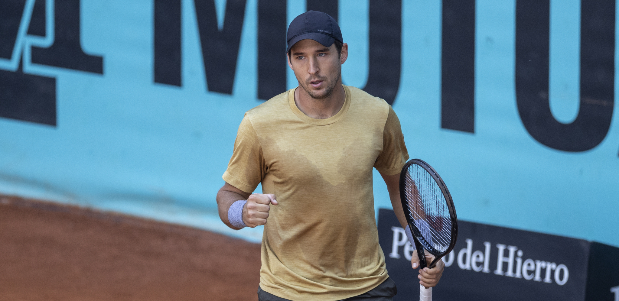 LAJOVIĆ POSLE ĐOKOVIĆA SRUŠIO I KECMANOVIĆA Duciju srpski maraton i finale u Banjaluci