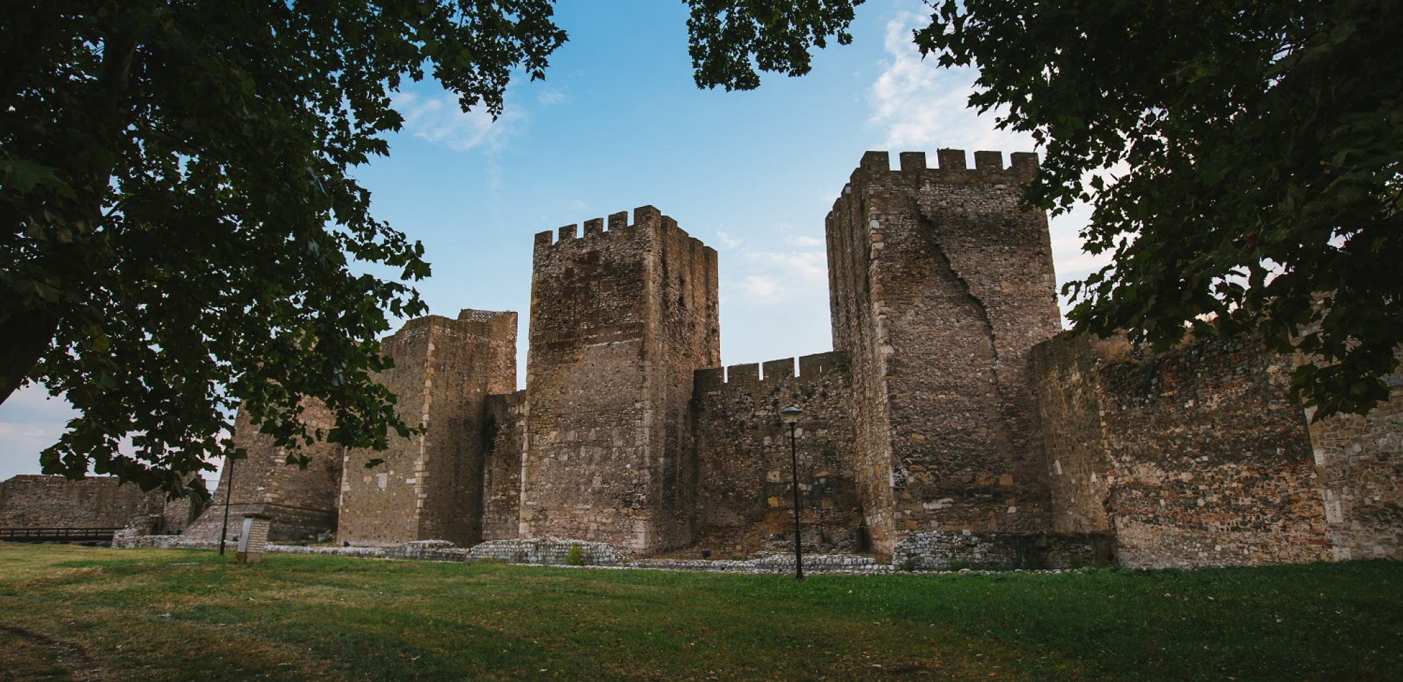 7 TVRĐAVA NA DUNAVU: Simboli moći, blagostanja i napretka