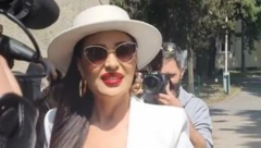 AKO JE NEKO U STANJU DA ME NAPADNE, MORA DA TRPI POSLEDICE Ceca Ražnatović o koncertu na Ušću, emotivnim partnerima i sukobima sa kolegama