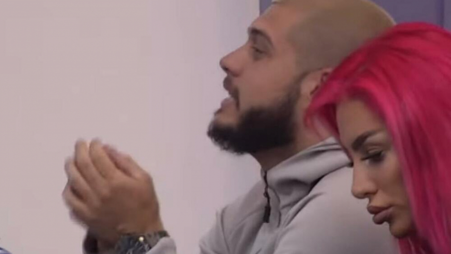 PORUČIO IM DA OVO NIKAKO NE RADE Dejan se momentalno obratio porodici nakon haosa sa Dalilom, tek će nastati skandal