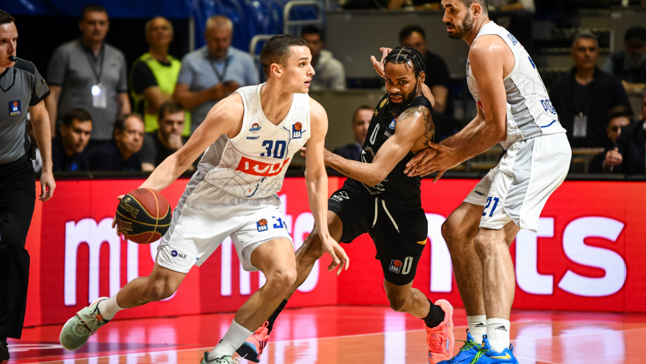 TV Adria i Arena najavljuju tužbu protiv glavnog grada i Ivana Vukovića: Ko je aminovao krađu linka utakmice Partizan – Budućnost?