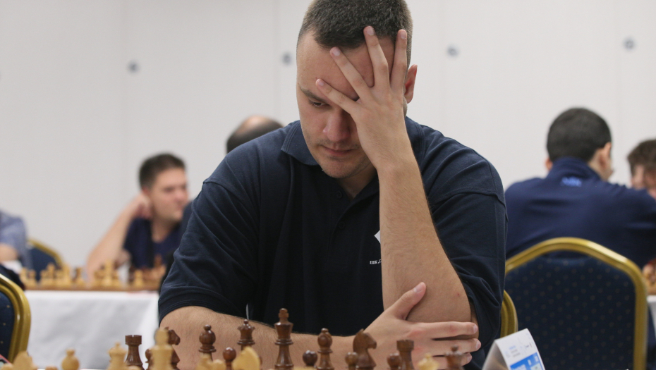 SEDMO KOLO ABU DABI MASTERSA Poraz Inđića u minijaturi