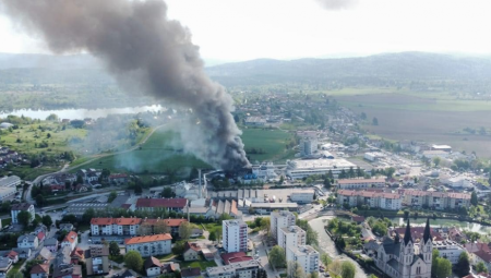 U EKSPLOZIJI U SLOVENIJI POGINULA 3 STRANA DRŽAVLJANA  Od pet nastradalih, dvojica su iz BiH i jedan iz Makedonije
