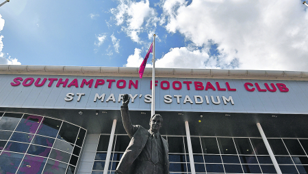 EKSKLUZIVNO: Medijski tajkun opet uhvaćen u laži  Šolak novcem građana Srbije kupio Sautempton!