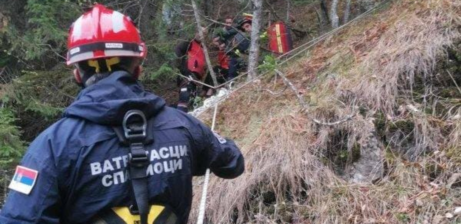 POTRESNA SCENA NA TARI Muškarac koji je učestvovao u snimanju filma pao sa poznatog vidikovca i nestao u provaliji