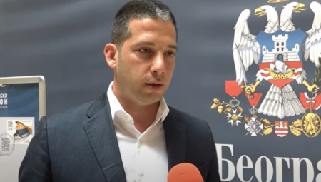 MINISTAR UDOVIČIĆ ČESTITAO BOKSERIMA NA OSVOJENOM ZLATU Nakon skoro četiri decenije, srpski boks sija zlatnim, evropskim sjajem! Bravo šampioni!