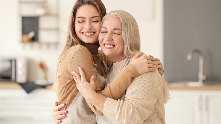 Bez obzira na sve: Ova tri horoskopska znaka imaju posebnu vezu sa majkom