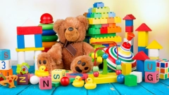 POVLAČE SE 2 IGRAČKE ZA DECU Sa njihovom upotrebom ODMAH treba prestati