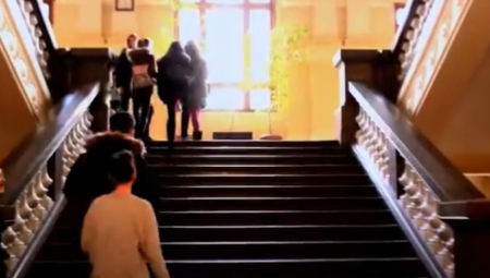 DOJAVA O BOMBI U GIMNAZIJI Na meti osnovne i srednje škole širom Beograda, roditelji u panici (VIDEO)