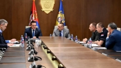 Sastanak Vulina i Ružića zbog dojava o bombama u školama (FOTO)