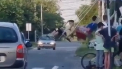 "OVO JE ZA DOŽIVOTNI ZATVOR" Zastrašujući snimak iz Beograda uznemirio javnost, a zaprepašćeni građani traže odgovornost "genija" koji je sve smislio