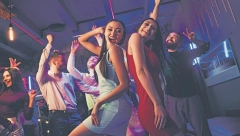 SPECIJAL - MATURA IZ SNOVA Sutra u štampanom izdanju Alo! - veliki dodatak za maturante