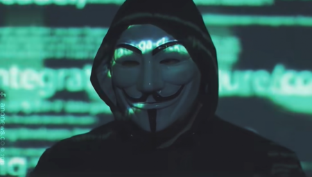 "TI UBIJEŠ NEKOG OD NAŠIH, MI TI POBIJEMO SVE ŽIVO ŠTO IMAŠ U KUĆI!" Brutalni odgovori na pretnje "Anonimusa" Srbiji!